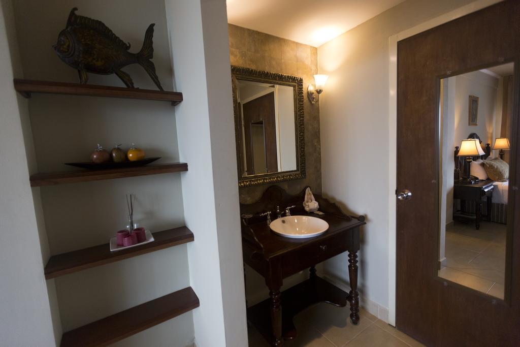 Altos De Fontana Hotell Managua Eksteriør bilde