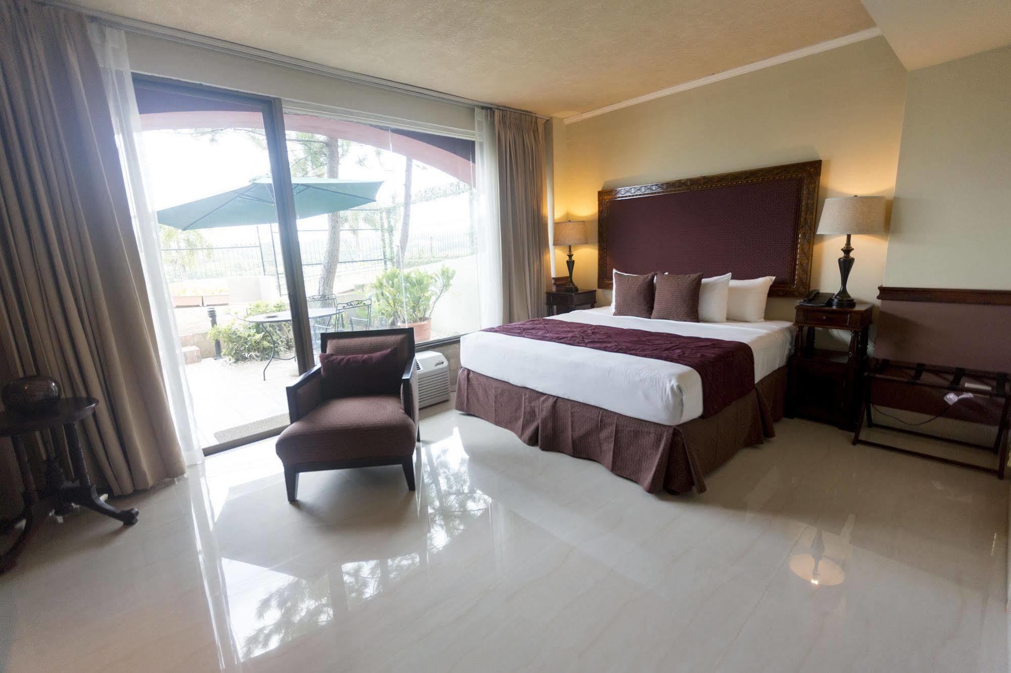 Altos De Fontana Hotell Managua Eksteriør bilde